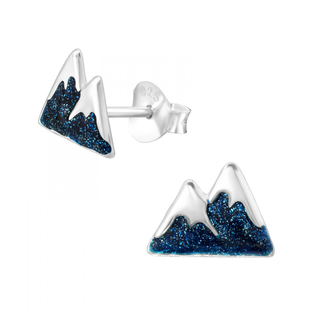 Blue Mountain - 925 Sterling Silver EarringsBlue Mountain - 925 Sterling Silver EarringsOur sterling silver earrings make the ideal gift, featuring eco-friendly packaging that can be planted.
Material : 925 Sterling Silver
Silver weight : 0.45 g
ParScribe & GrowScribe & GrowBlue Mountain - 925 Sterling Silver Earrings