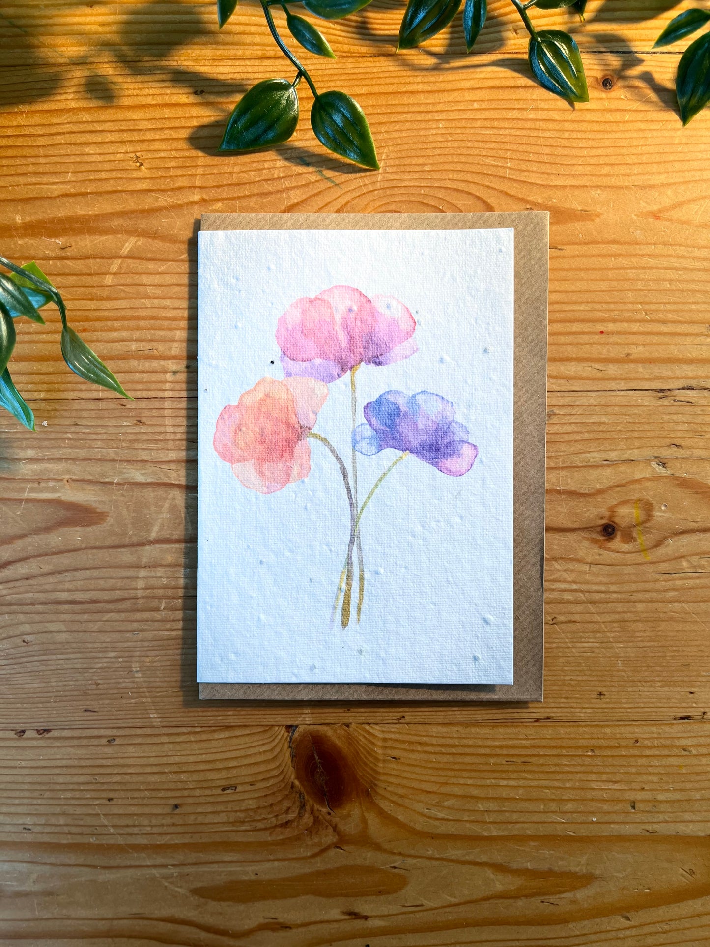 Paper Seed Card - Flower BunchPaper Seed Card - Flower Bunch"Handmade, packed full of bee friendly flower seeds and made from 100% Pre-consumer recycled cotton"
Our seed paper cards are made here at Scribe and Grow using seedScribe & GrowScribe & GrowPaper Seed Card - Flower Bunch
