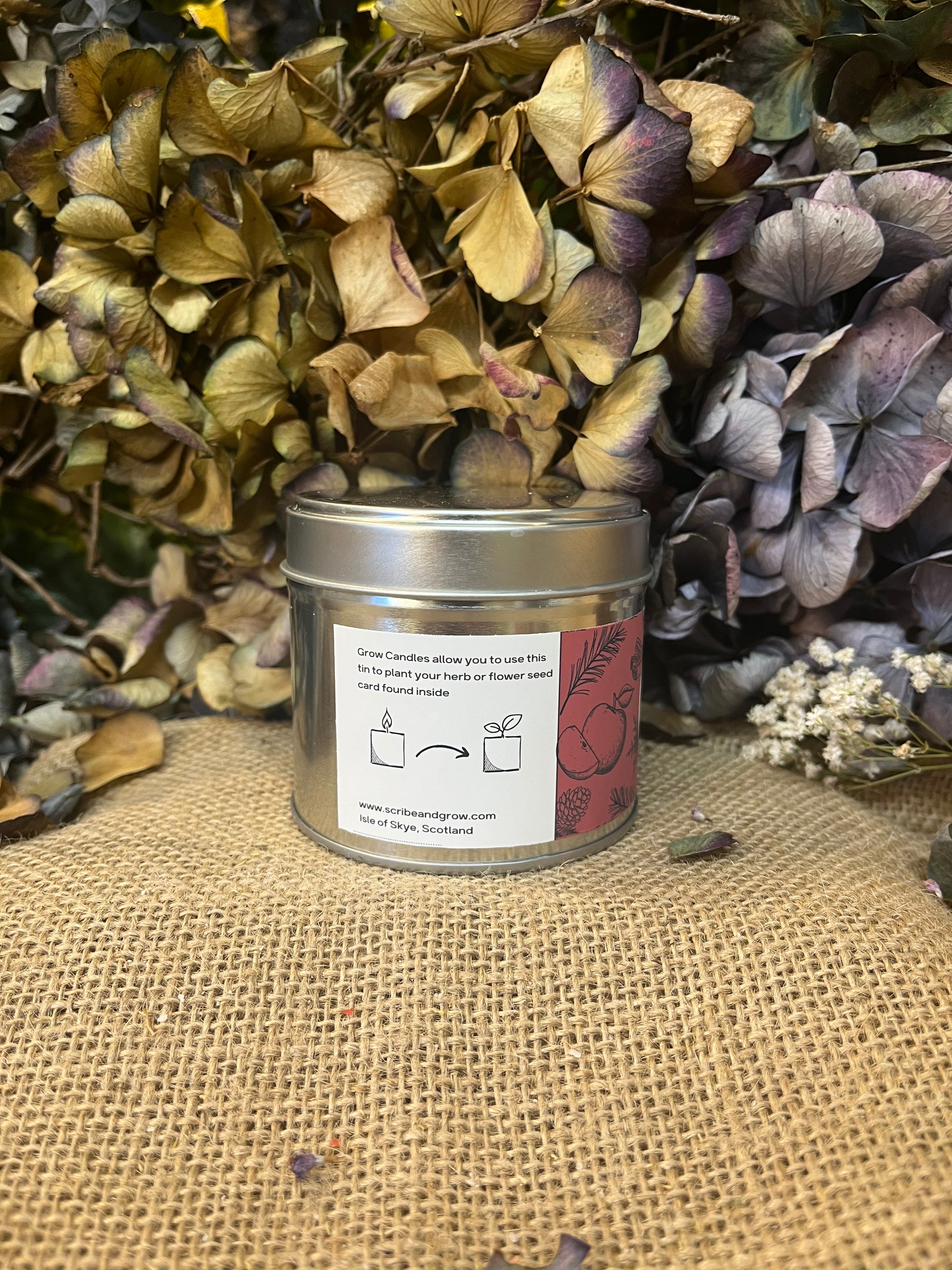 Grow Candle - Apple & CinnamonScented CandleGrow Candle - Apple & CinnamonRaspberries and cherries combined with pink and black peppercorns create a sophisticated fragrance, enhanced by notes of rose, musk, and amber.
Our Grow Candles are Scribe & GrowScribe & GrowGrow Candle - Apple & Cinnamon