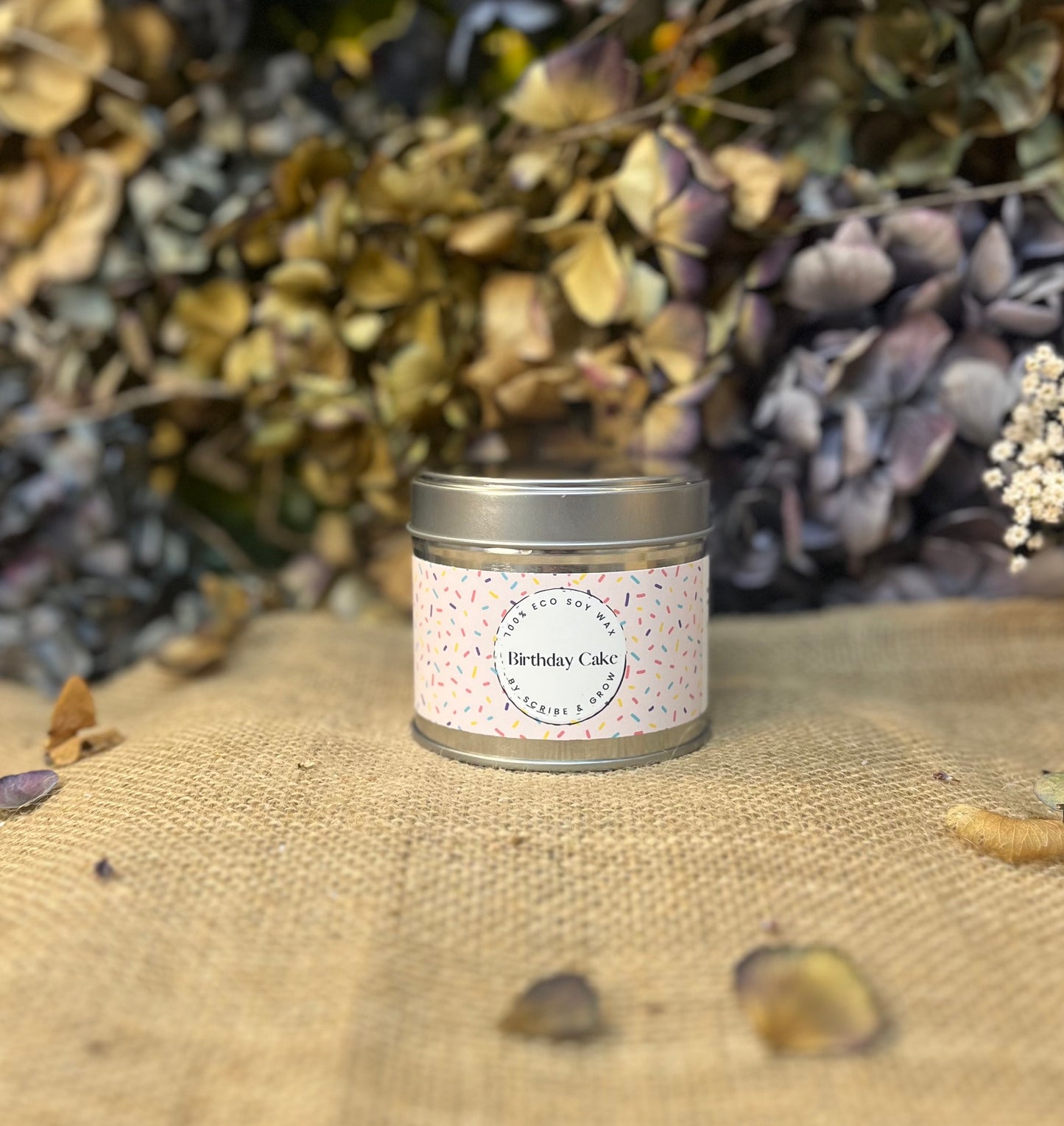 Grow Candle - Birthday CakeScented CandleGrow Candle - Birthday CakeRaspberries and cherries combined with pink and black peppercorns create a sophisticated fragrance, enhanced by notes of rose, musk, and amber.
Our Grow Candles are Scribe & GrowScribe & GrowGrow Candle - Birthday Cake